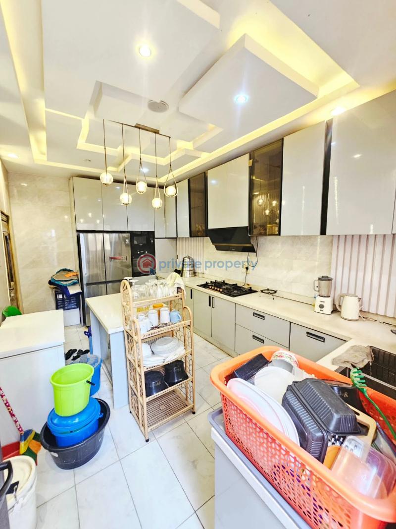 5 bedroom Semi detached Duplex For Sale Old Ikoyi Lagos - 3