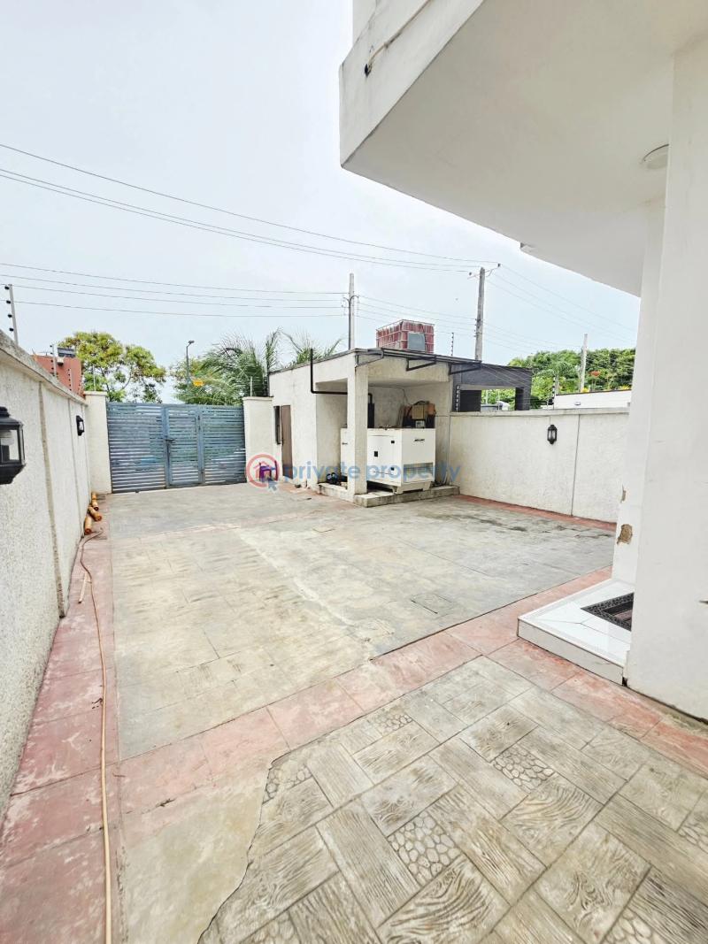 5 bedroom Semi detached Duplex For Sale Old Ikoyi Lagos - 9