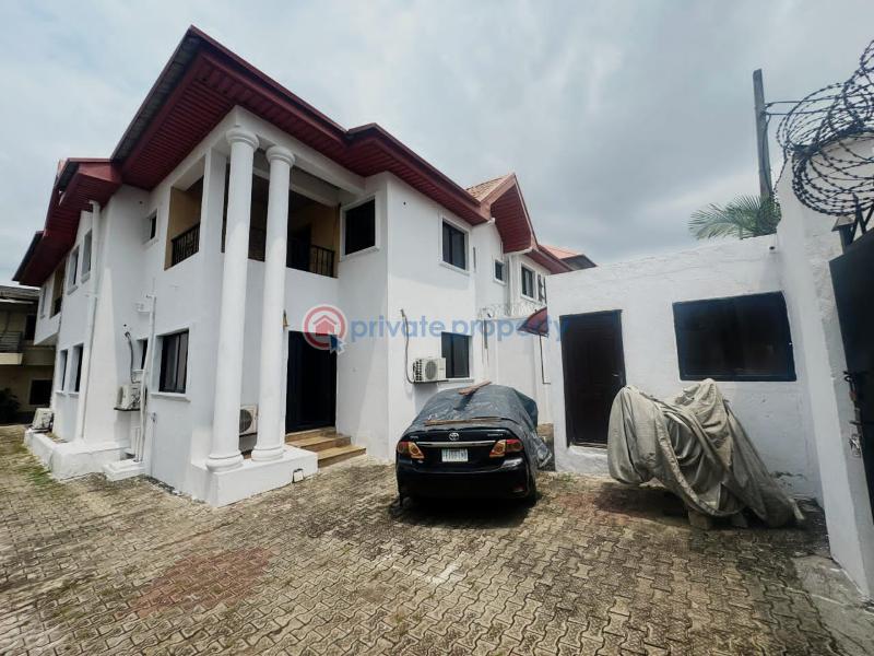 5 bedroom Semi detached Duplex For Sale Omole Phase 1 Ojodu Lagos