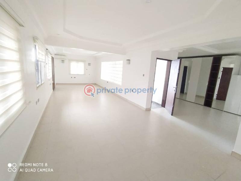 Well maintained 5 bedroom semi detached house - 16 5 bedroom Semi detached Duplex For Sale Banana Island Ikoyi Lagos - 16