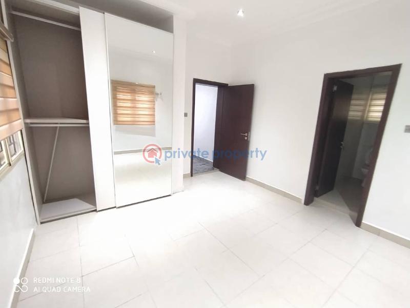 Well maintained 5 bedroom semi detached house - 1 5 bedroom Semi detached Duplex For Sale Banana Island Ikoyi Lagos - 1