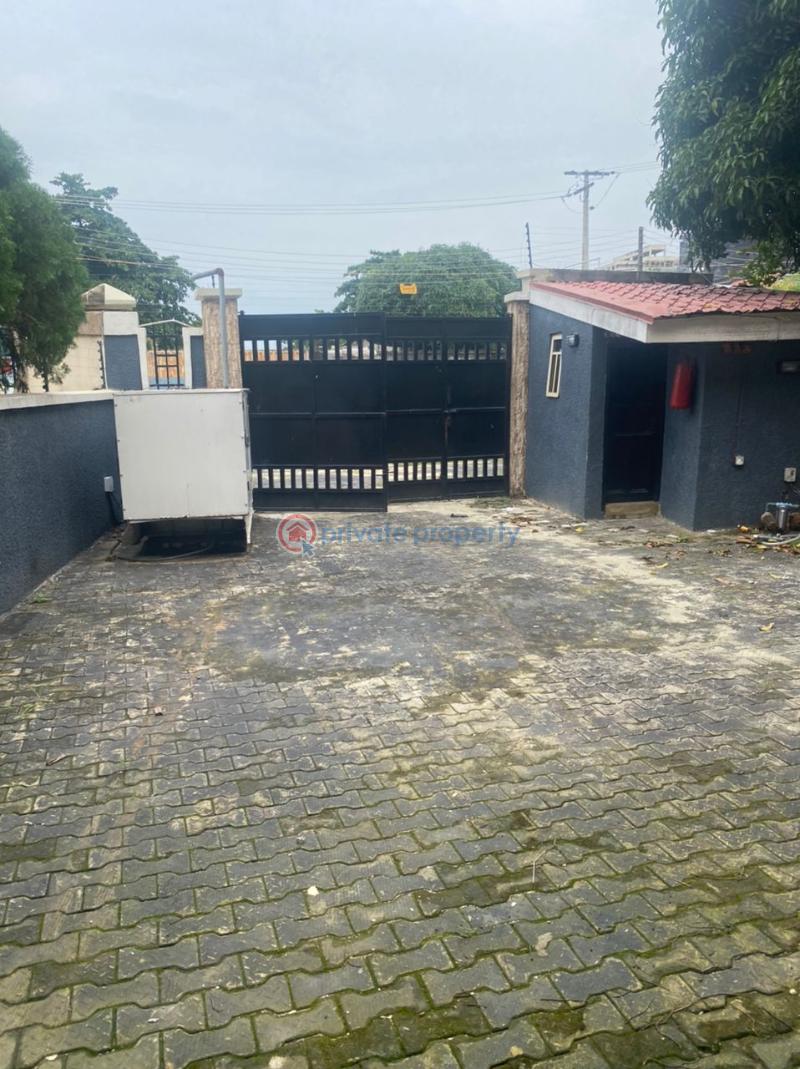 5 bedroom Semi detached Duplex For Rent Off Hakeem Dickson Road Lekki Phase 1 Lagos - 1