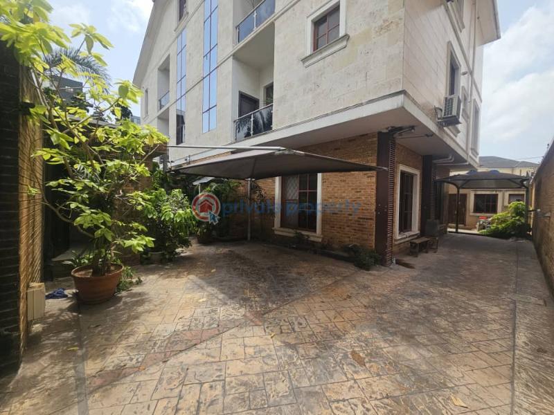 Well maintained 5 bedroom solidly built semi detached house with a detached bq, laundry, - 1 5 bedroom Semi detached Duplex For Sale Close To Banana Island Ikoyi Lagos - 1