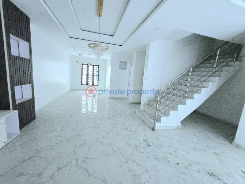 Well maintained 5 bedroom terrace - 10 5 bedroom Terraced Duplex For Rent Chevron Drive Lekki Lagos - 10