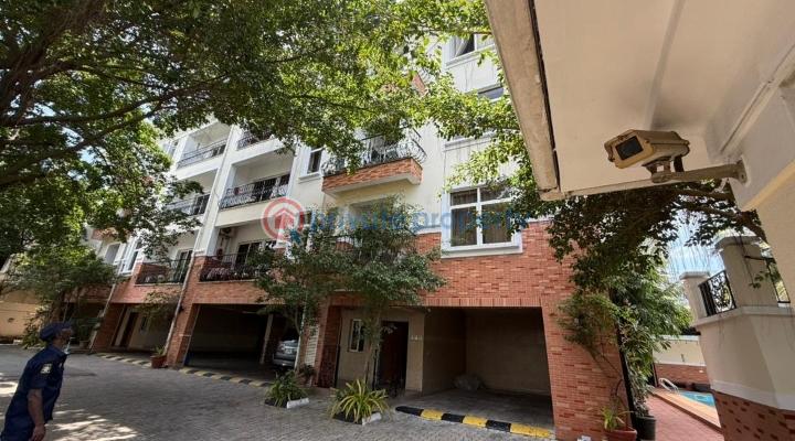 Well maintained 6 units of 3bedroom apartment with swimming pool and gym - 0 3 bedroom Block Of Flats For Rent Parkview Estate Ikoyi Lagos - 0