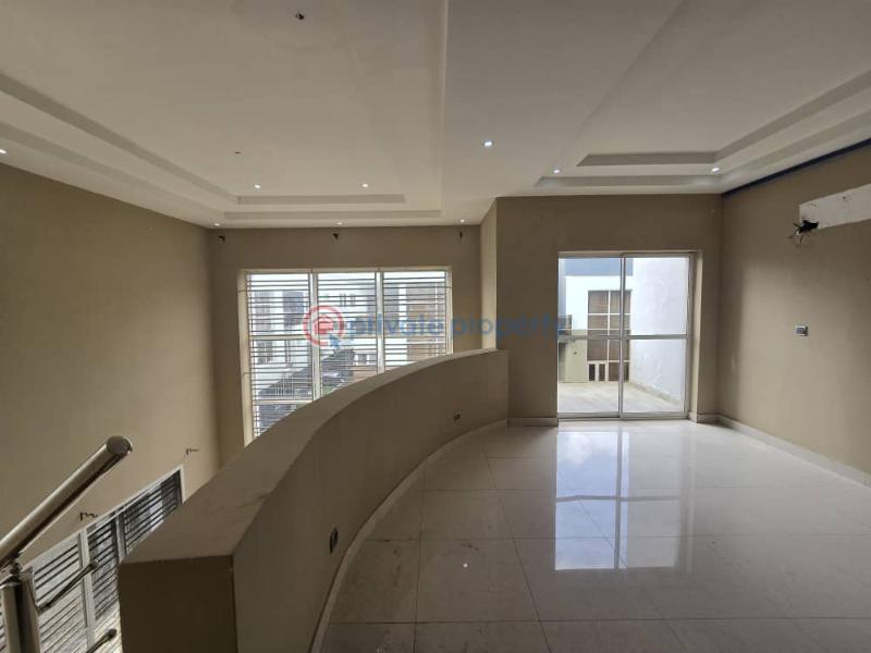 5 bedroom Semi detached Duplex For Sale Osapa Lekki Lagos - 10
