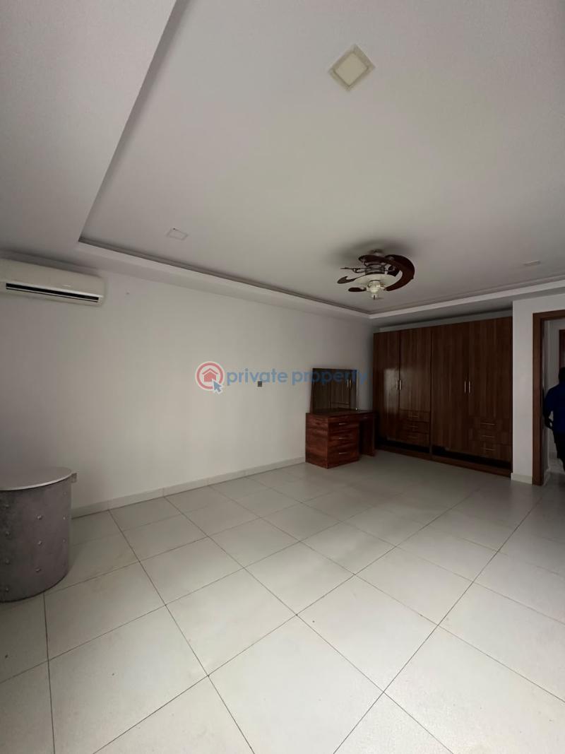 3 bedroom Shared Apartment For Rent Parkview Estate Ikoyi Lagos - 11
