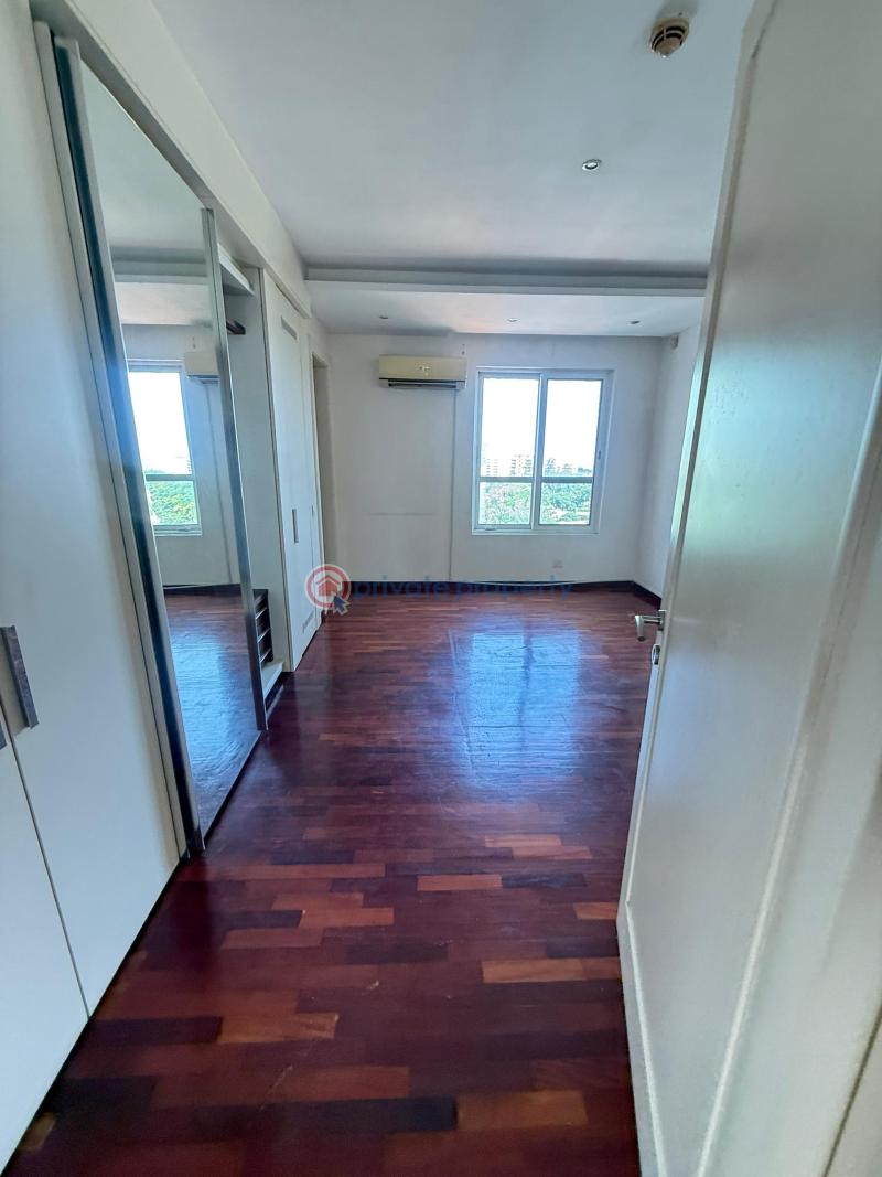 Well maintained & spacious 4 bedroom apartment on 9th floor - 5 4 bedroom Shared Apartment For Rent Old Ikoyi Lagos - 5