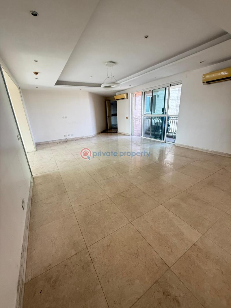 Well maintained & spacious 4 bedroom apartment on 9th floor - 1 4 bedroom Shared Apartment For Rent Old Ikoyi Lagos - 1