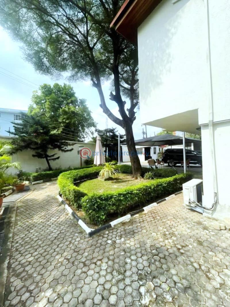 6 bedroom Detached Duplex For Rent Parkview Estate Ikoyi Lagos - 3
