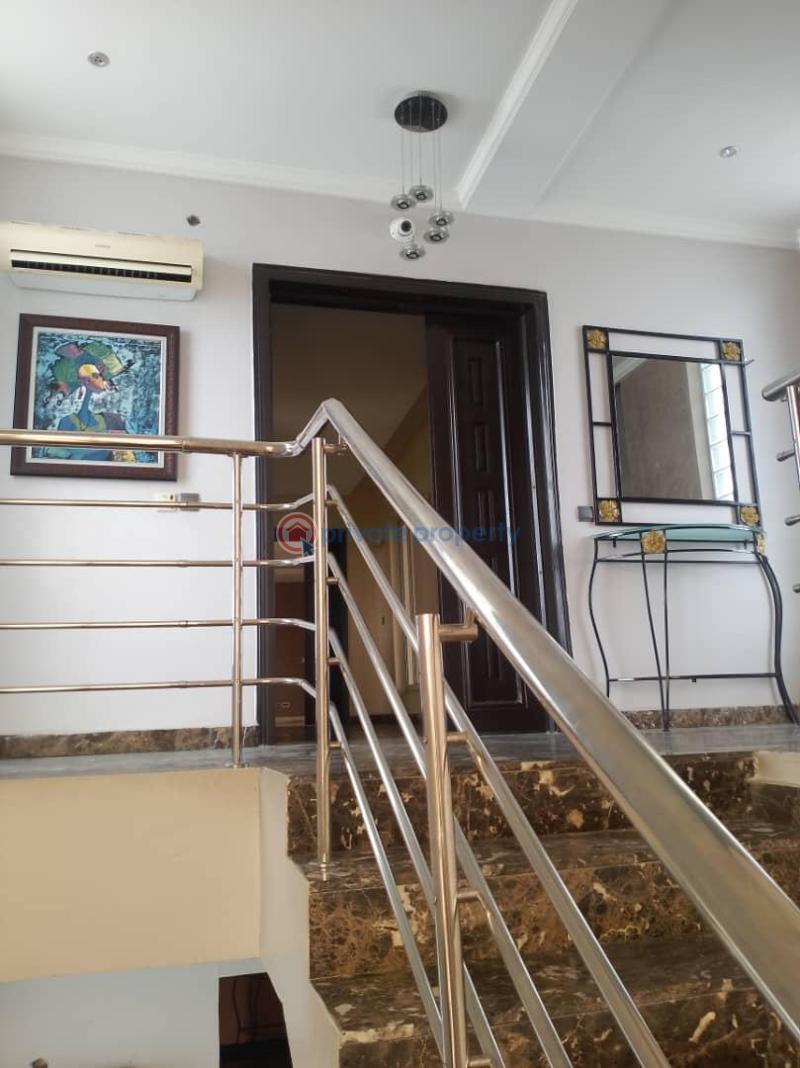 3 bedroom House For Rent 2nd Avenue Ikoyi Lagos - 1