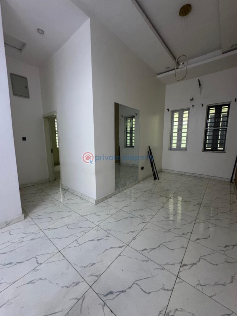 4 bedroom Detached Duplex For Sale Chevron Drive Lekki Lagos - 4