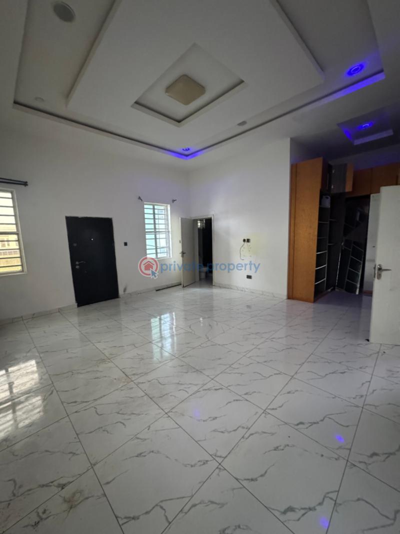 4 bedroom Detached Duplex For Sale Chevron Drive Lekki Lagos - 3