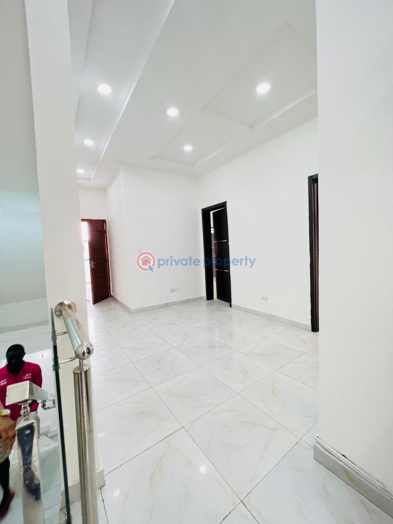 4 bedroom Terrace For Rent Ikate Lekki Lagos Lekki Phase 2 Lagos - 8
