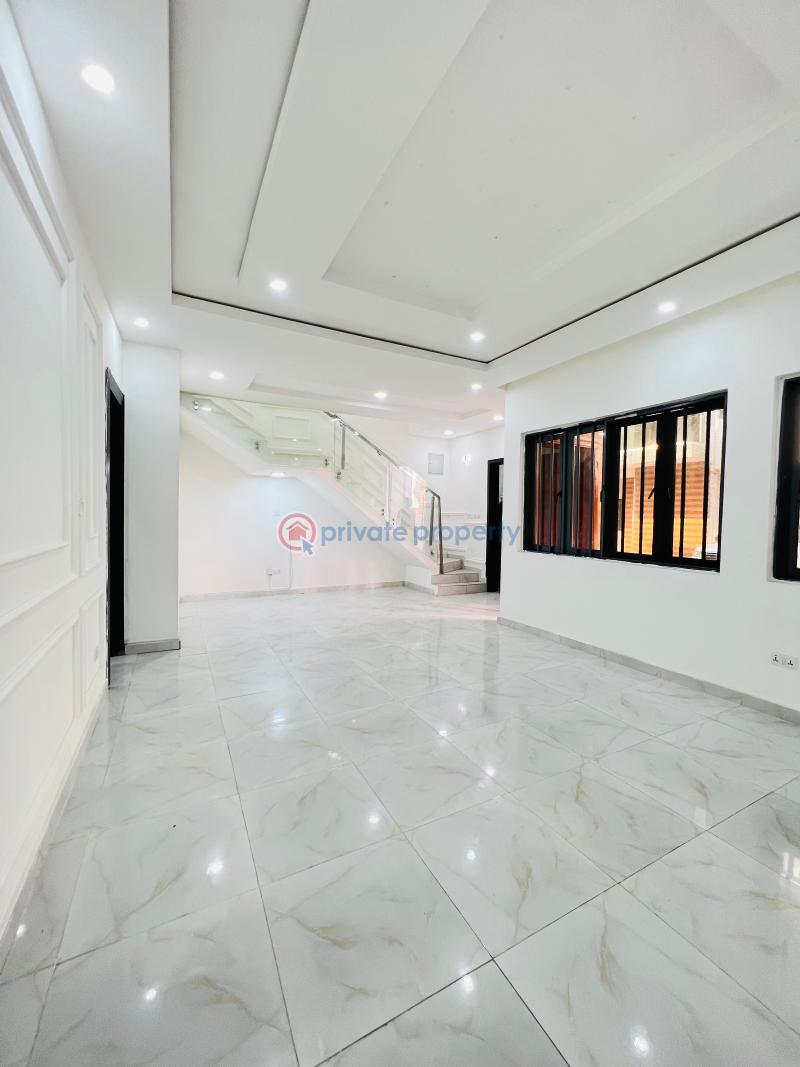 4 bedroom Terrace For Rent Ikate Lekki Lagos Lekki Phase 2 Lagos - 2