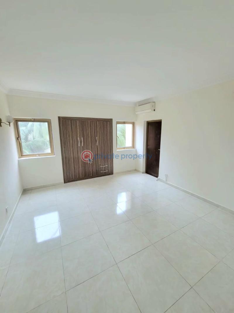 Well maintained fully serviced waterfront 3-bedroom flat - 9 3 bedroom Flat & Apartment For Rent Old Ikoyi Lagos - 9