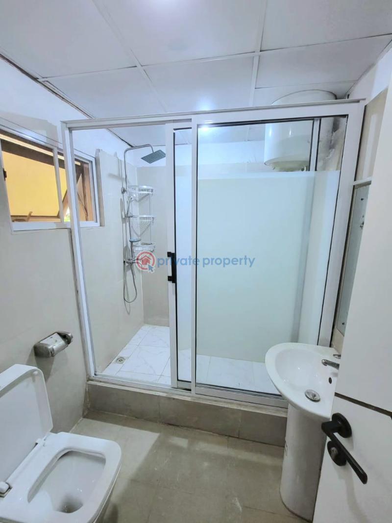 Well maintained fully serviced waterfront 3-bedroom flat - 7 3 bedroom Flat & Apartment For Rent Old Ikoyi Lagos - 7