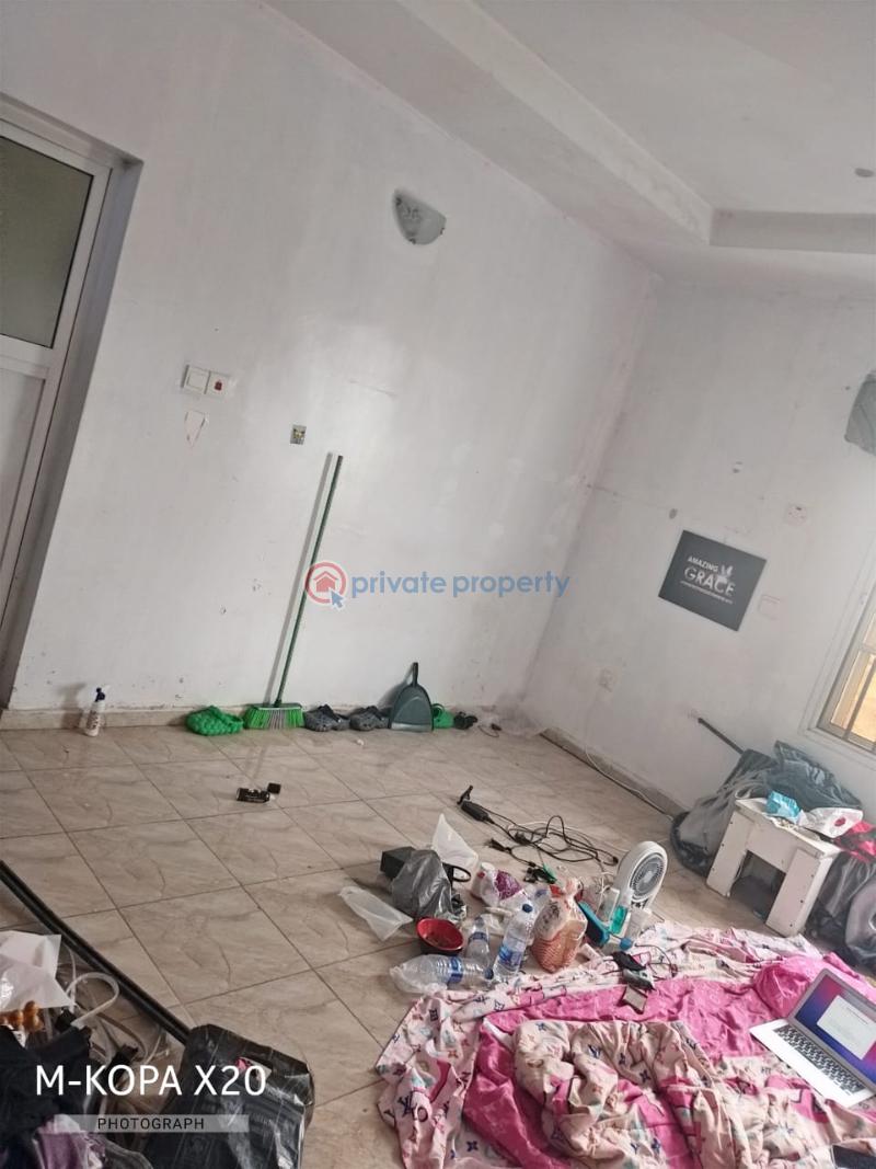 1 bedroom Shared Apartment For Rent Off Alasia Bus Stop Opposite Lbs Olonkonla Ajah Lagos - 4