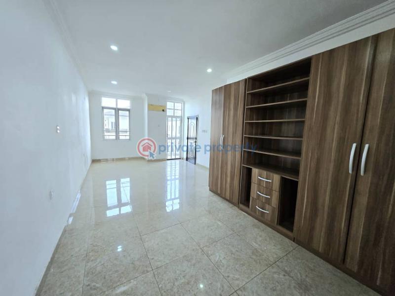 Well maintained self service 4 bedrooms - 8 4 bedroom Terraced Duplex For Rent Oniru Victoria Island Lagos - 8