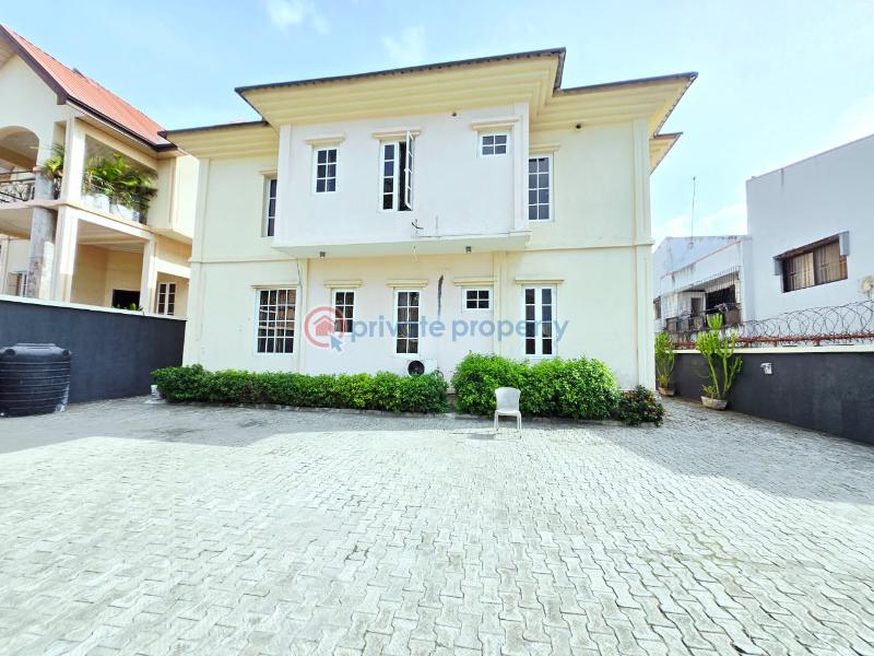 3 bedroom Flat & Apartment For Rent Lekki Phase 1 Lagos - 0