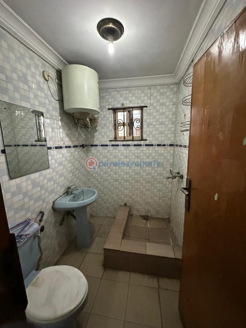 4 bedroom Semi detached Duplex For Sale Gbagada Lagos - 6