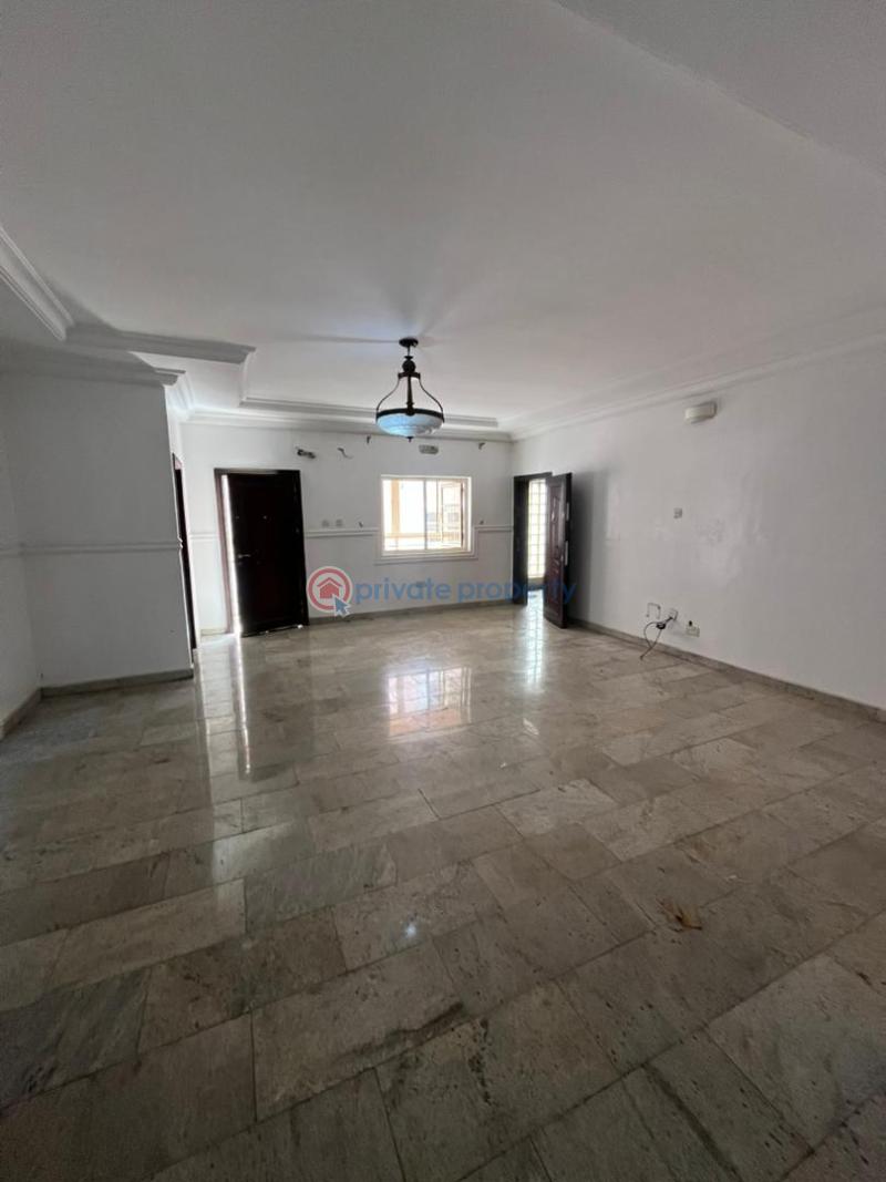 3 bedroom Block Of Flats For Rent Osapa London Lekki Lagos - 3