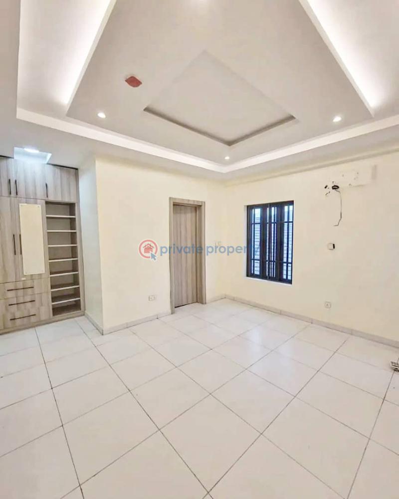 Well maintained service 6-bedroom terrace duplex - 6 6 bedroom Terraced Duplex For Rent Old Ikoyi Lagos - 6