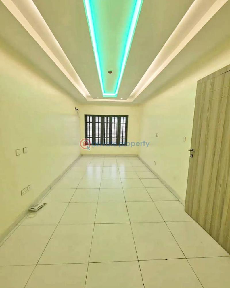 Well maintained service 6-bedroom terrace duplex - 11 6 bedroom Terraced Duplex For Rent Old Ikoyi Lagos - 11