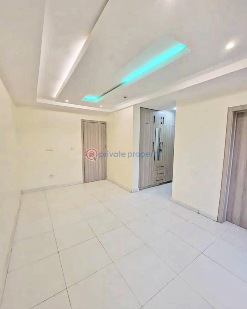 Well maintained service 6-bedroom terrace duplex - 10 6 bedroom Terraced Duplex For Rent Old Ikoyi Lagos - 10