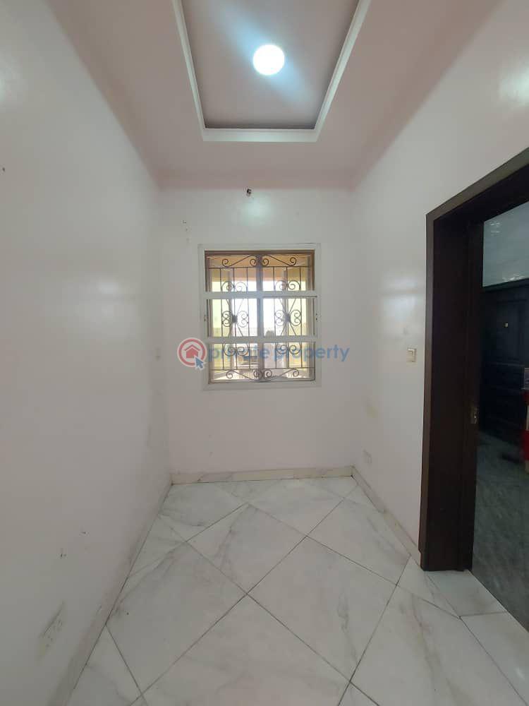 2 bedroom Block Of Flats For Rent Chevron Drive Lekki Lagos - 7