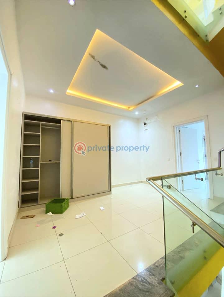Well maintained serviced 4 bedroom terraced duplex - 4 4 bedroom Terraced Duplex For Rent Lekki Phase 1 Lagos - 4