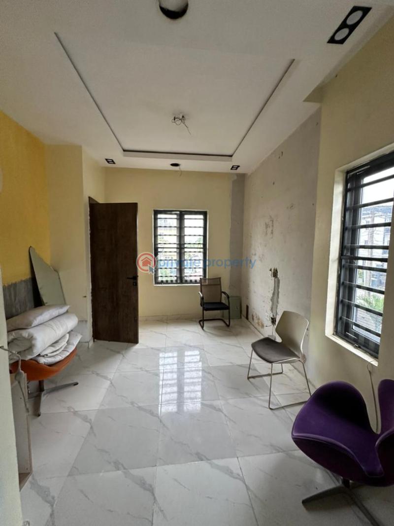 1 bedroom Room or Boys Quarter For Rent Lekki Phase 1 Lagos - 1