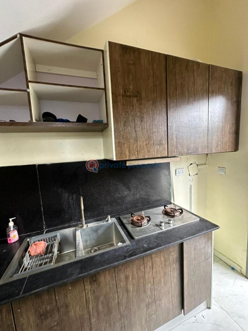 1 bedroom Room or Boys Quarter For Rent Lekki Phase 1 Lagos - 2