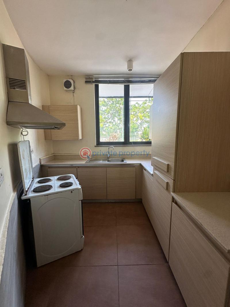 Well maintained spacious 1 bedroom apartment with swimming pool - 6 1 bedroom Shared Apartment For Rent Ikoyi Lagos - 6