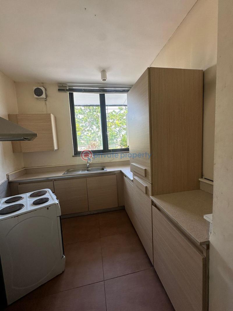 Well maintained spacious 1 bedroom apartment with swimming pool - 3 1 bedroom Shared Apartment For Rent Ikoyi Lagos - 3