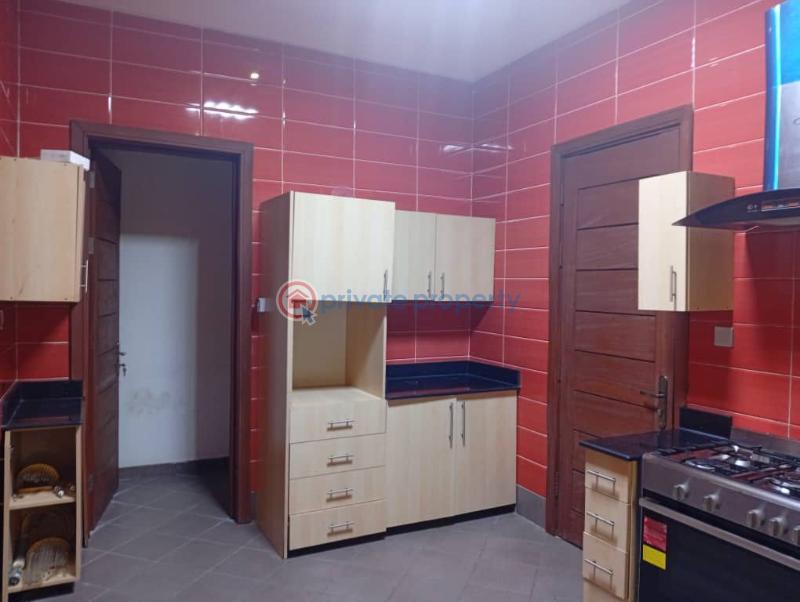 Well maintained spacious 3 bedroom apartment with ample parking space - 4 3 bedroom Block Of Flats For Rent Parkview Estate Ikoyi Lagos - 4