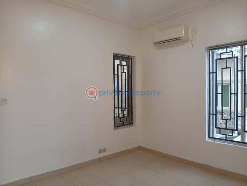 Well maintained spacious 3 bedroom apartment with ample parking space - 7 3 bedroom Block Of Flats For Rent Parkview Estate Ikoyi Lagos - 7