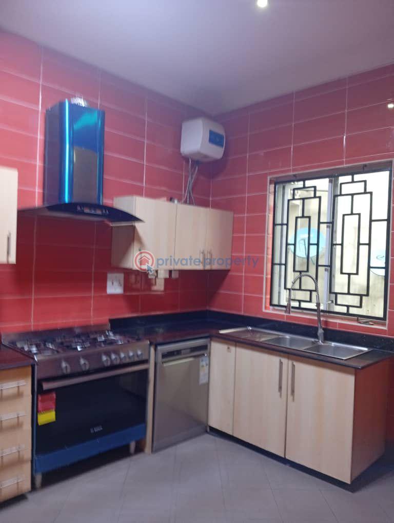 Well maintained spacious 3 bedroom apartment with ample parking space - 3 3 bedroom Block Of Flats For Rent Parkview Estate Ikoyi Lagos - 3