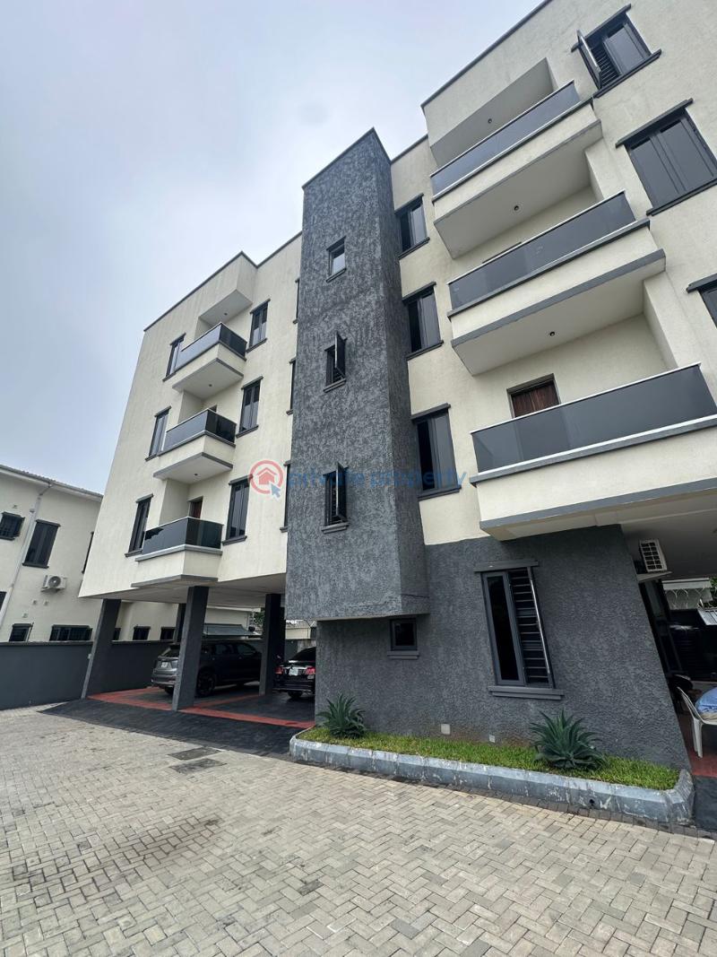 3 bedroom Shared Apartment For Rent Ikoyi Lagos - 0