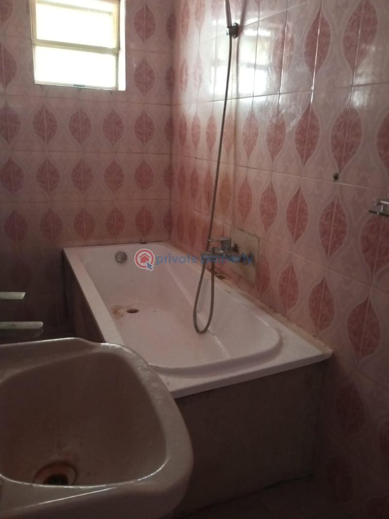 1 bedroom Mini Flat For Rent Off Spg Road Ologolo Lekki Lagos - 4