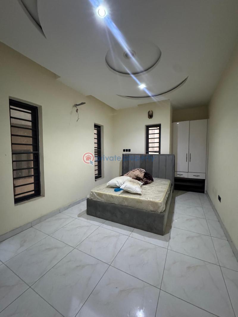 5 bedroom Detached Duplex For Sale Ologolo Lekki Lagos - 0