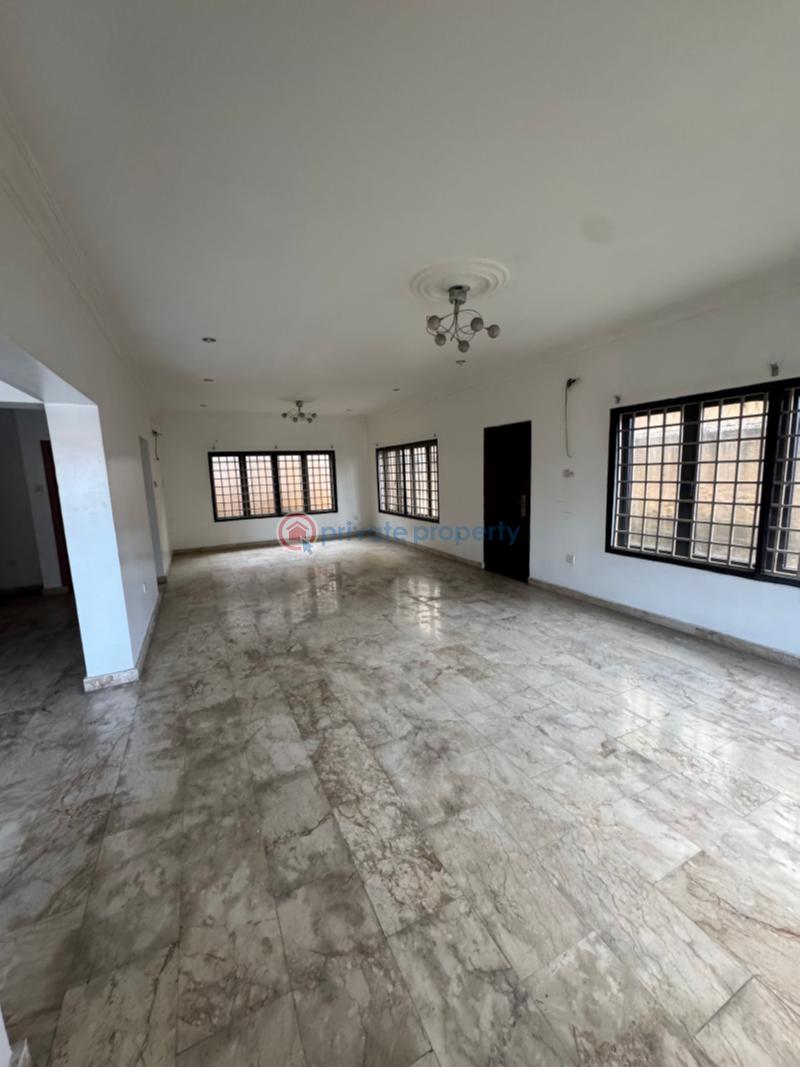 4 bedroom Detached Duplex For Sale Off Admiralty Road Lekki Phase 1 Lagos - 1