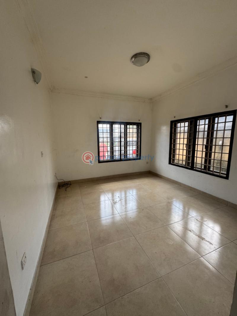 4 bedroom Detached Duplex For Sale Off Admiralty Road Lekki Phase 1 Lagos - 4