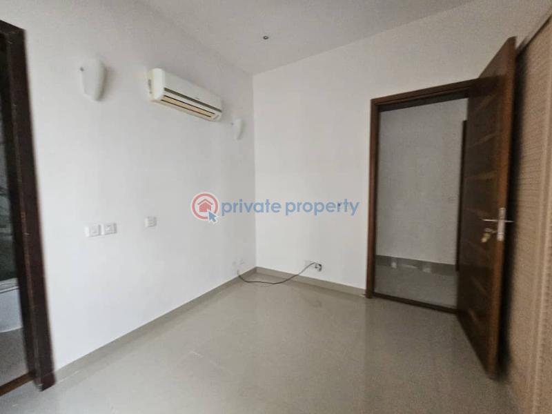 Well maintained waterfront 3 bedroom apartment with bq - 10 3 bedroom Block Of Flats For Sale Banana Island Ikoyi Lagos - 10