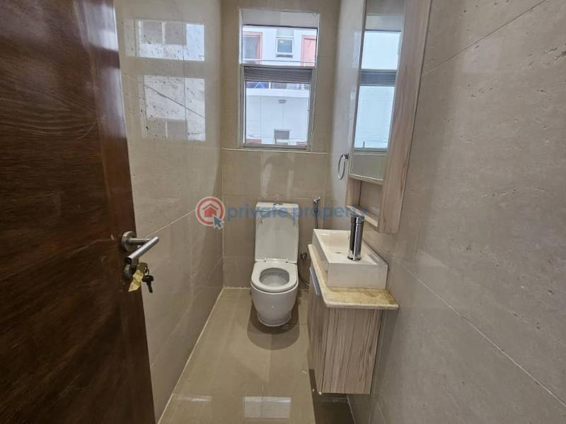Well maintained waterfront 3 bedroom apartment with bq - 16 3 bedroom Block Of Flats For Sale Banana Island Ikoyi Lagos - 16