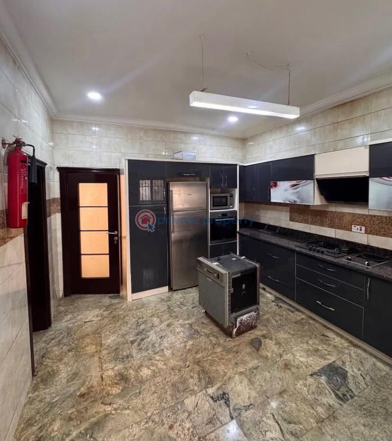 5 bedroom Terraced Duplex For Rent Island Road Banana Island Ikoyi Lagos - 9