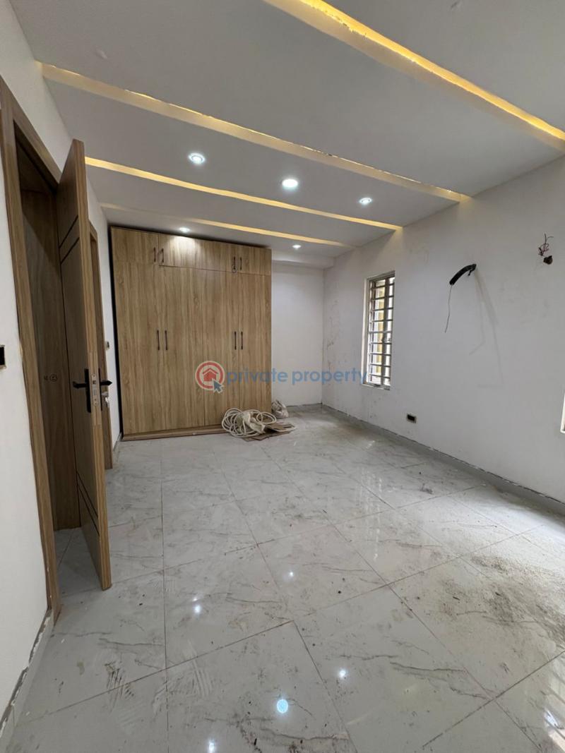 3 bedroom Shared Apartment For Sale Lekki Lagos - 14