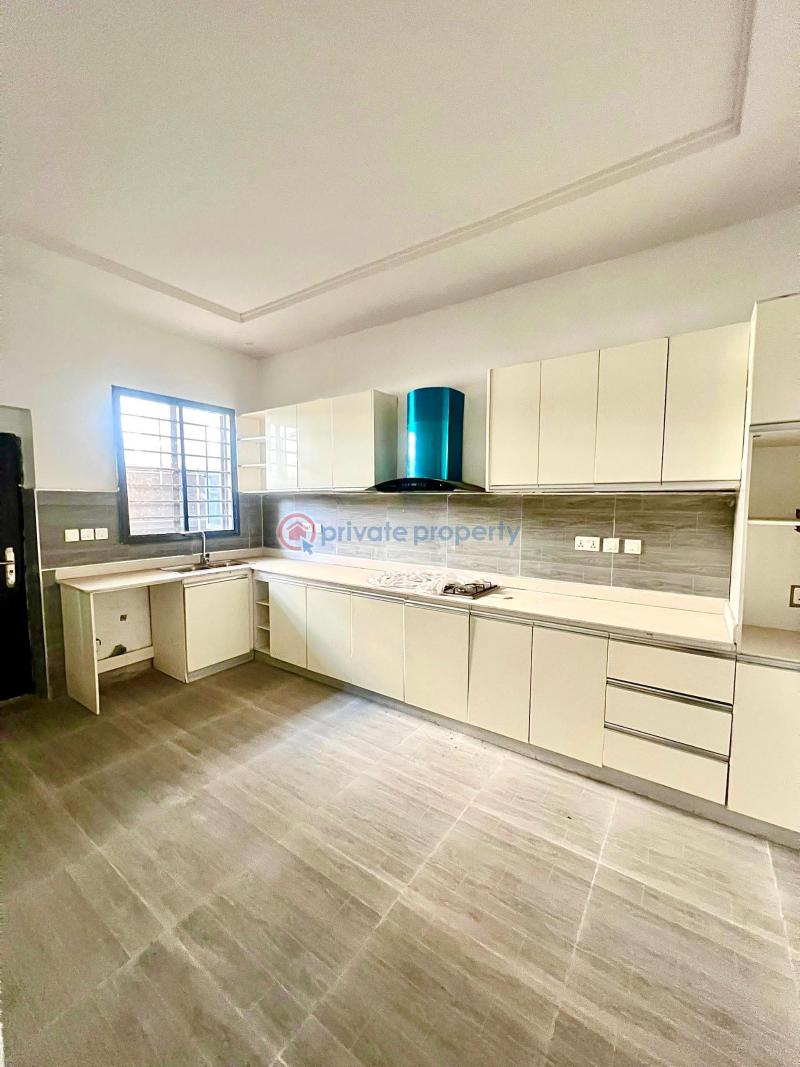 4 bedroom Terrace For Rent Ologolo Lekki Lagos - 0