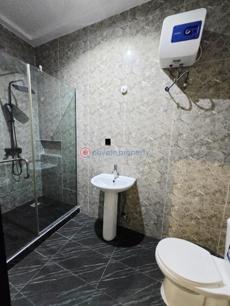 5 bedroom Detached Duplex For Sale Osapa London Lekki Lagos - 5