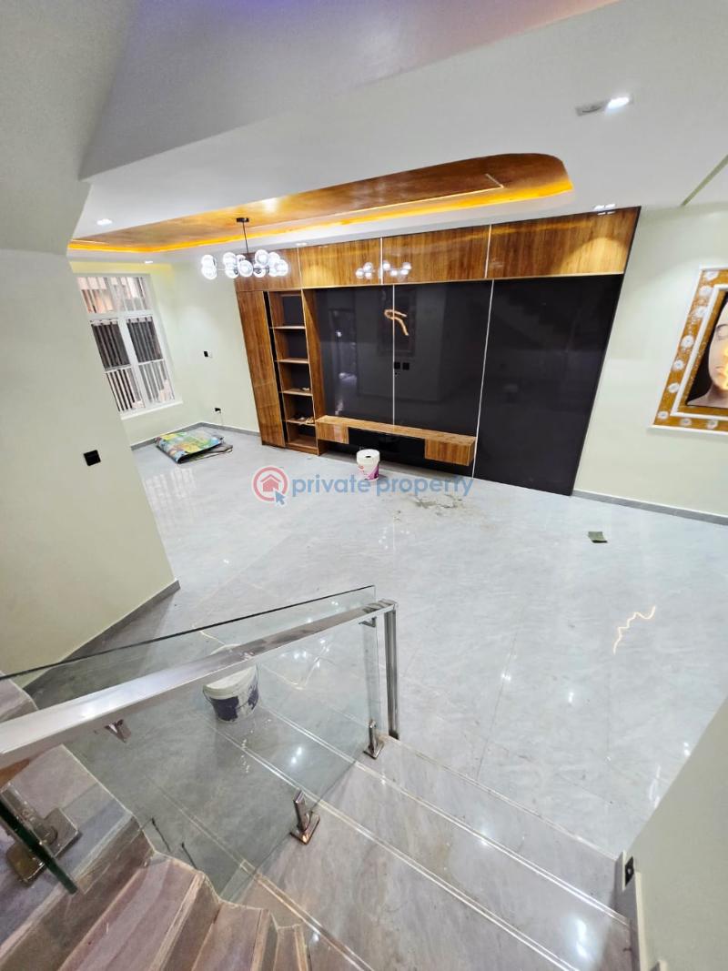 5 bedroom Detached Duplex For Sale Osapa London Lekki Lagos - 1